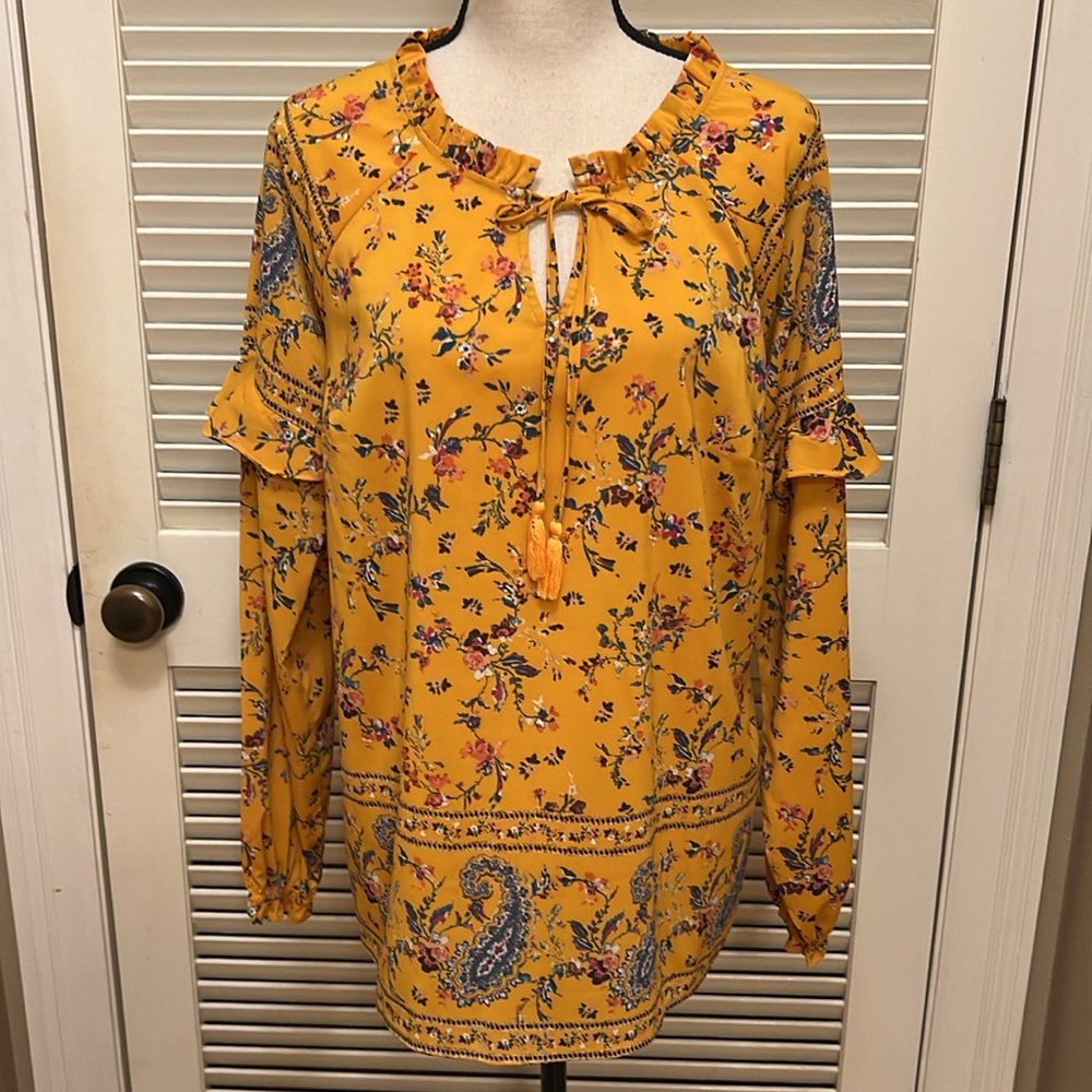 Du Jour Long Sleeve Blouse with Ruffles in Sunflower, Size Medium, EUC